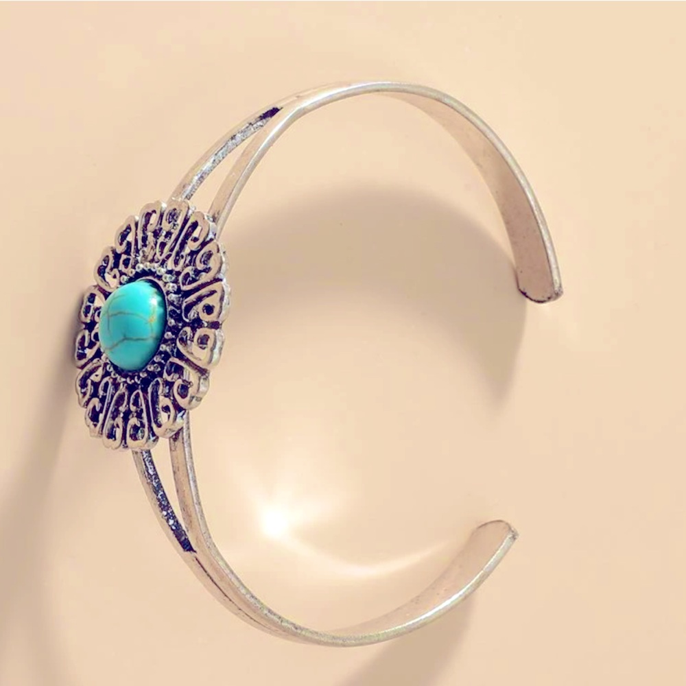 Beautiful Turquoise Cuff Bracelet
